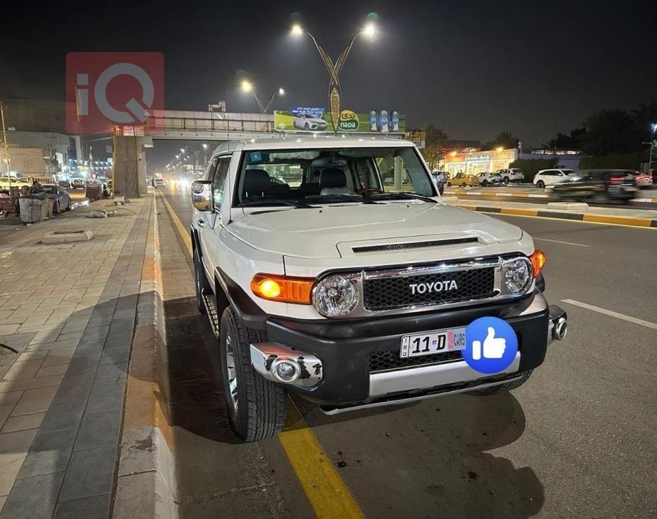 تويوتا إف جي كروزر